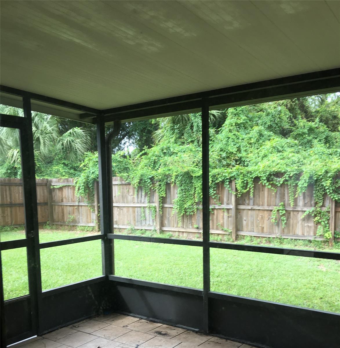 Gas Lite Square - Residential