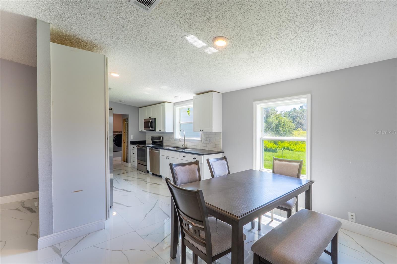 ACERAGE - Residential