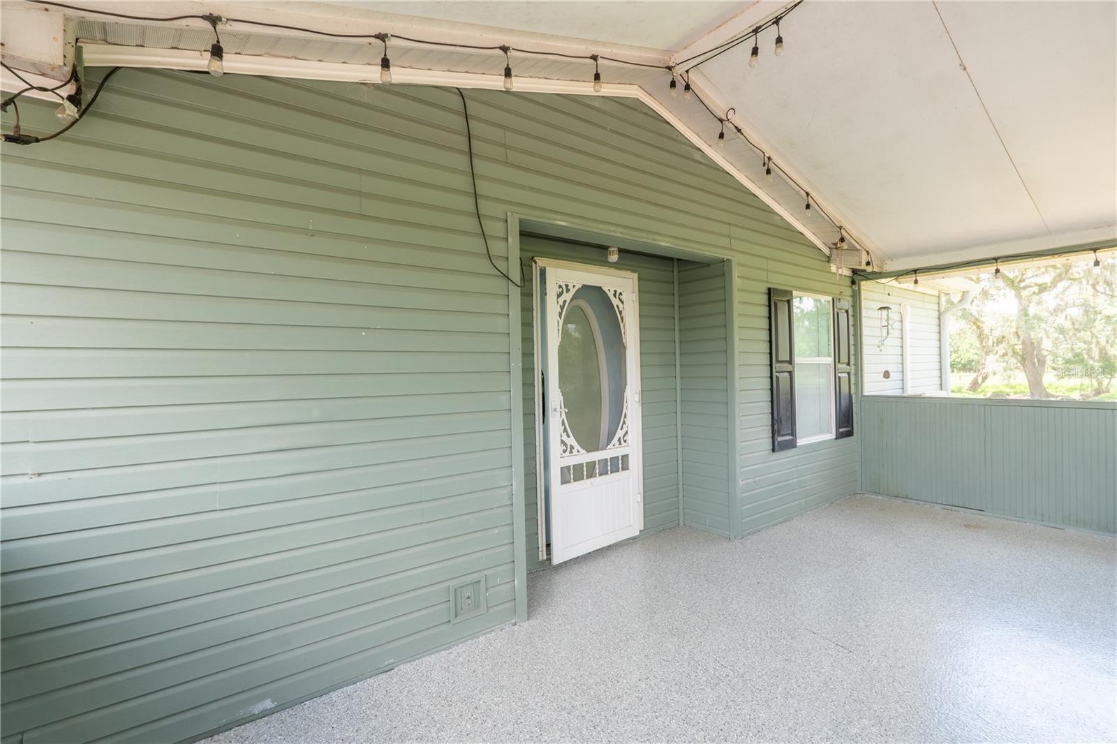 ACERAGE - Residential