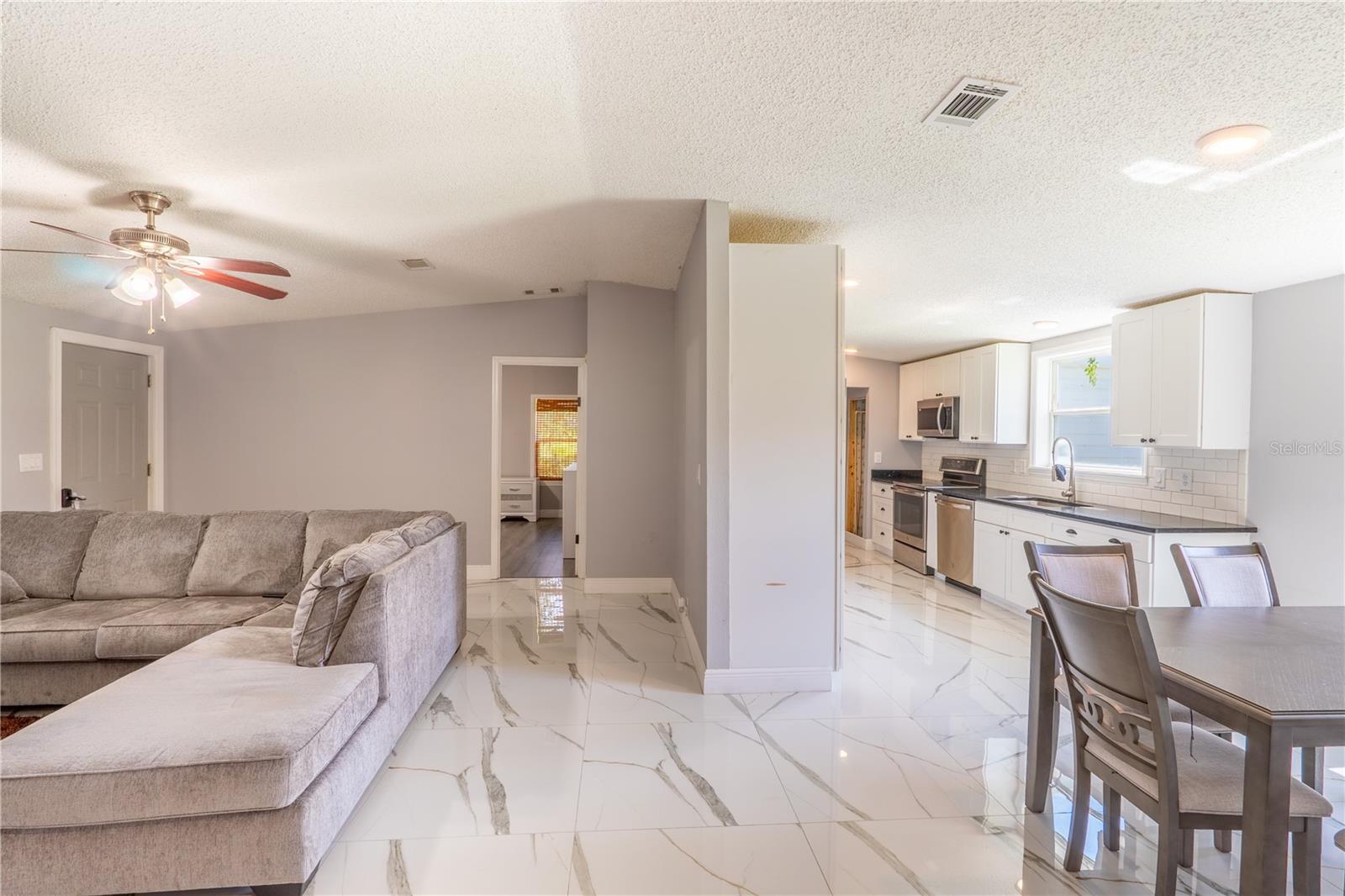 ACERAGE - Residential