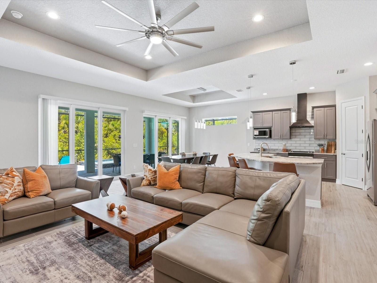 PAR VIEW ESTATES - Residential