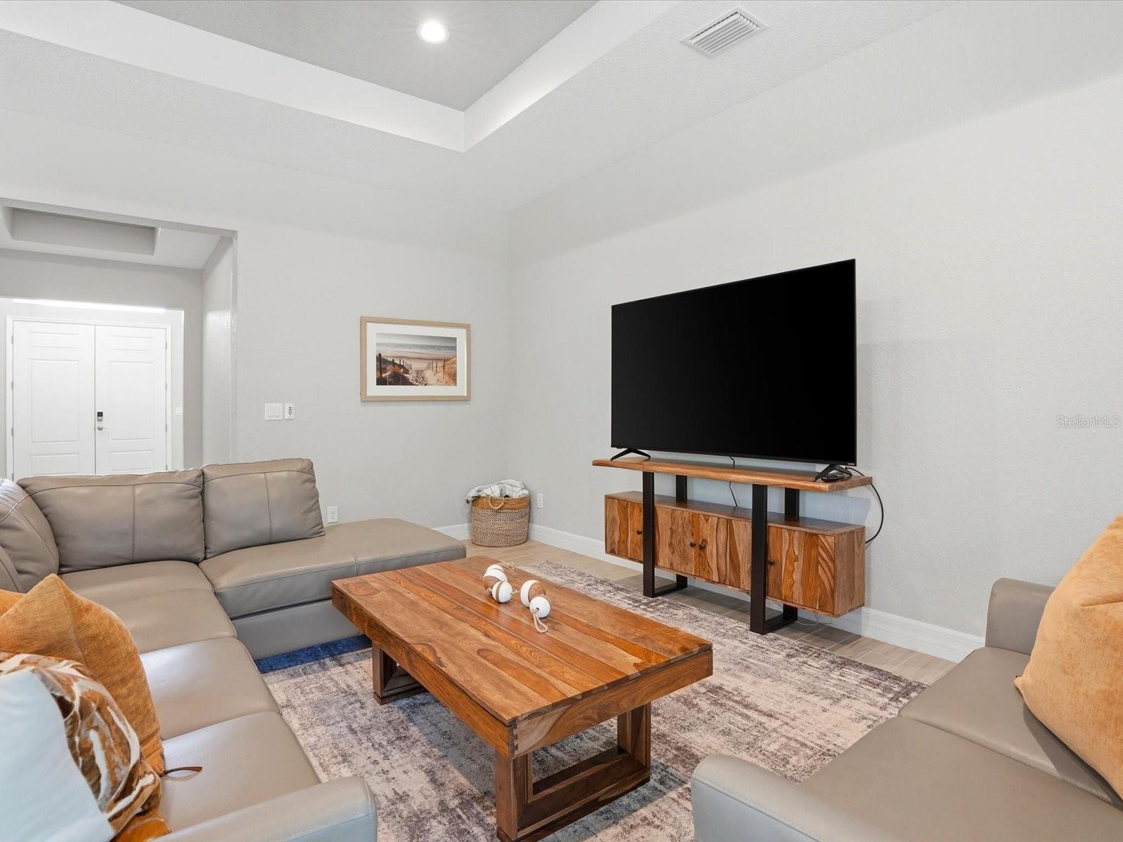 PAR VIEW ESTATES - Residential