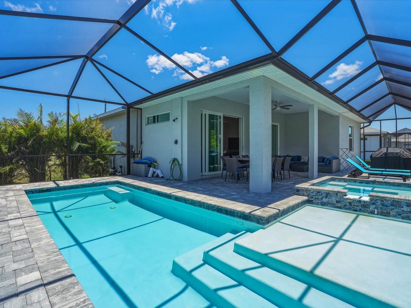 PAR VIEW ESTATES - Residential