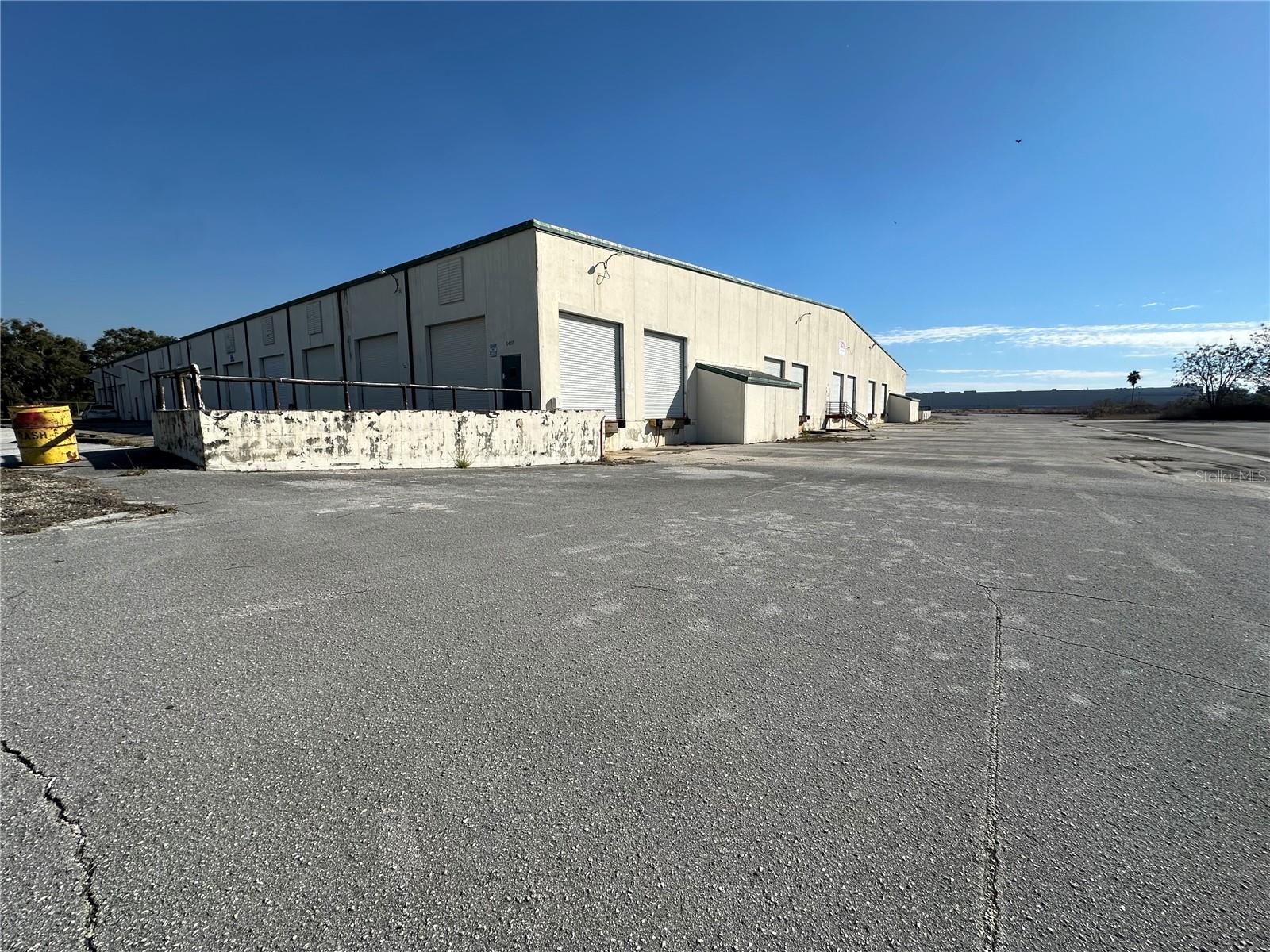 NEIGHBORHOOD 9919 - Commercial Sale