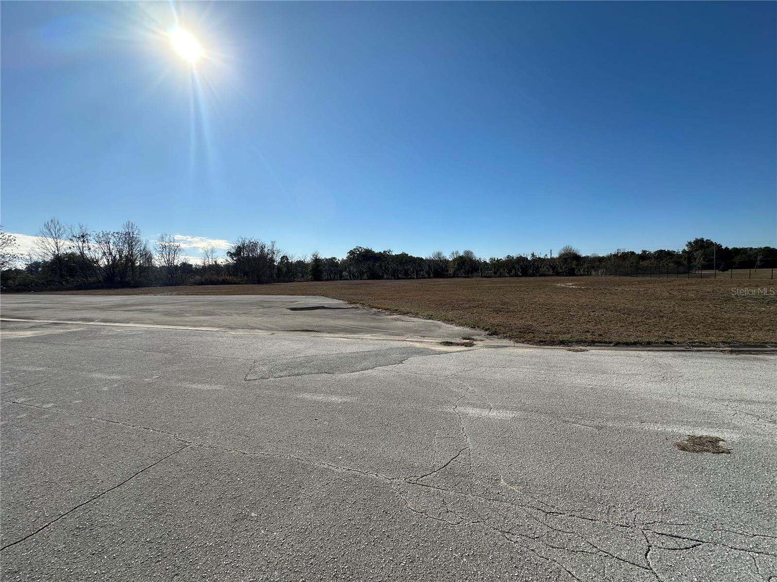 NEIGHBORHOOD 9919 - Commercial Sale
