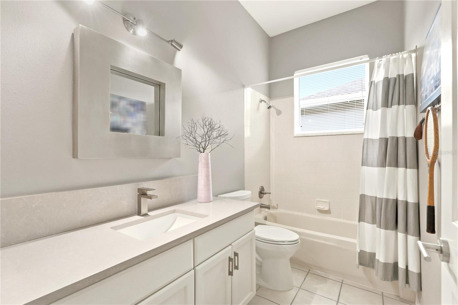 HEATHROW - Residential