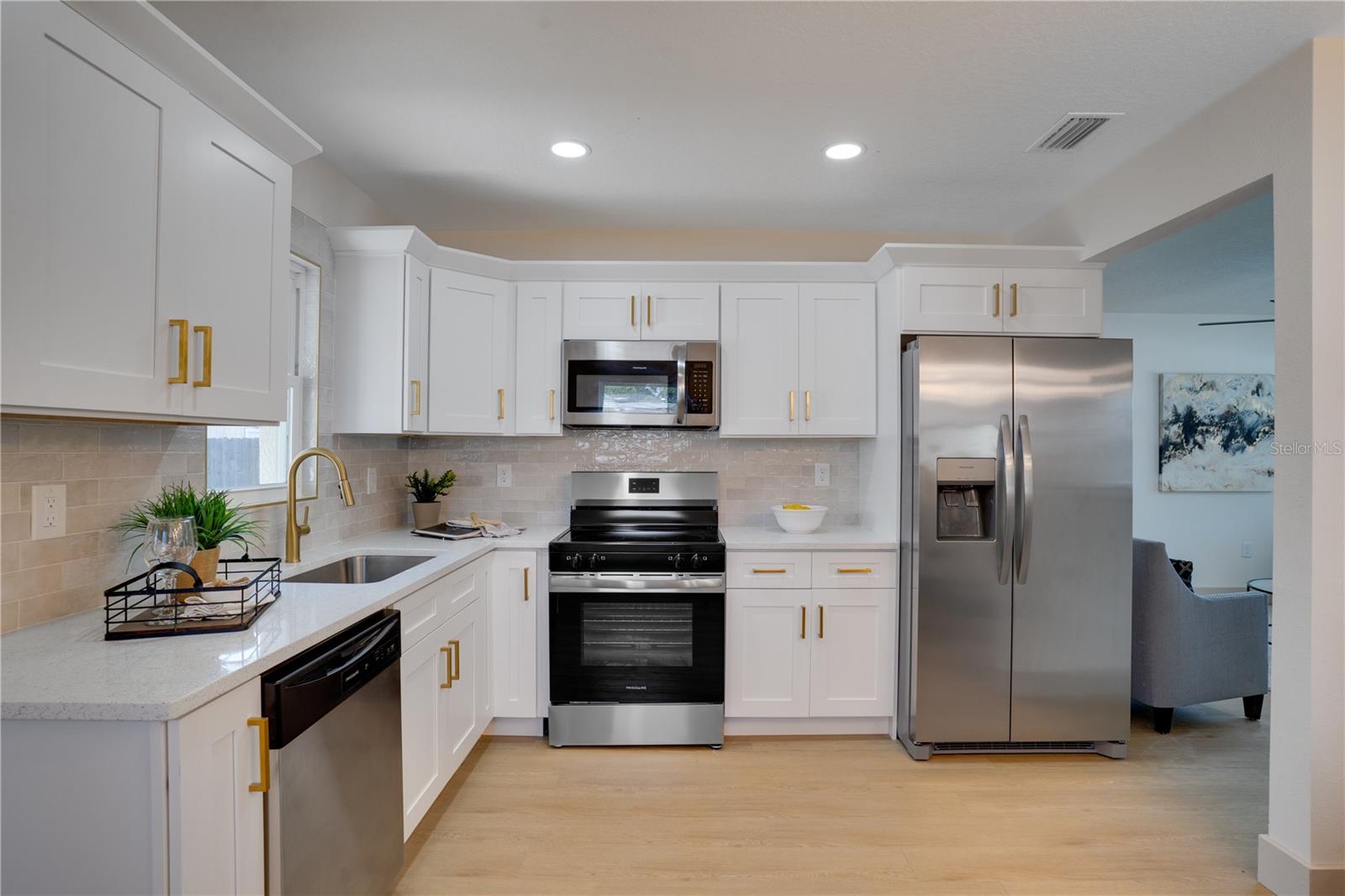 PINELLAS PARK - Residential
