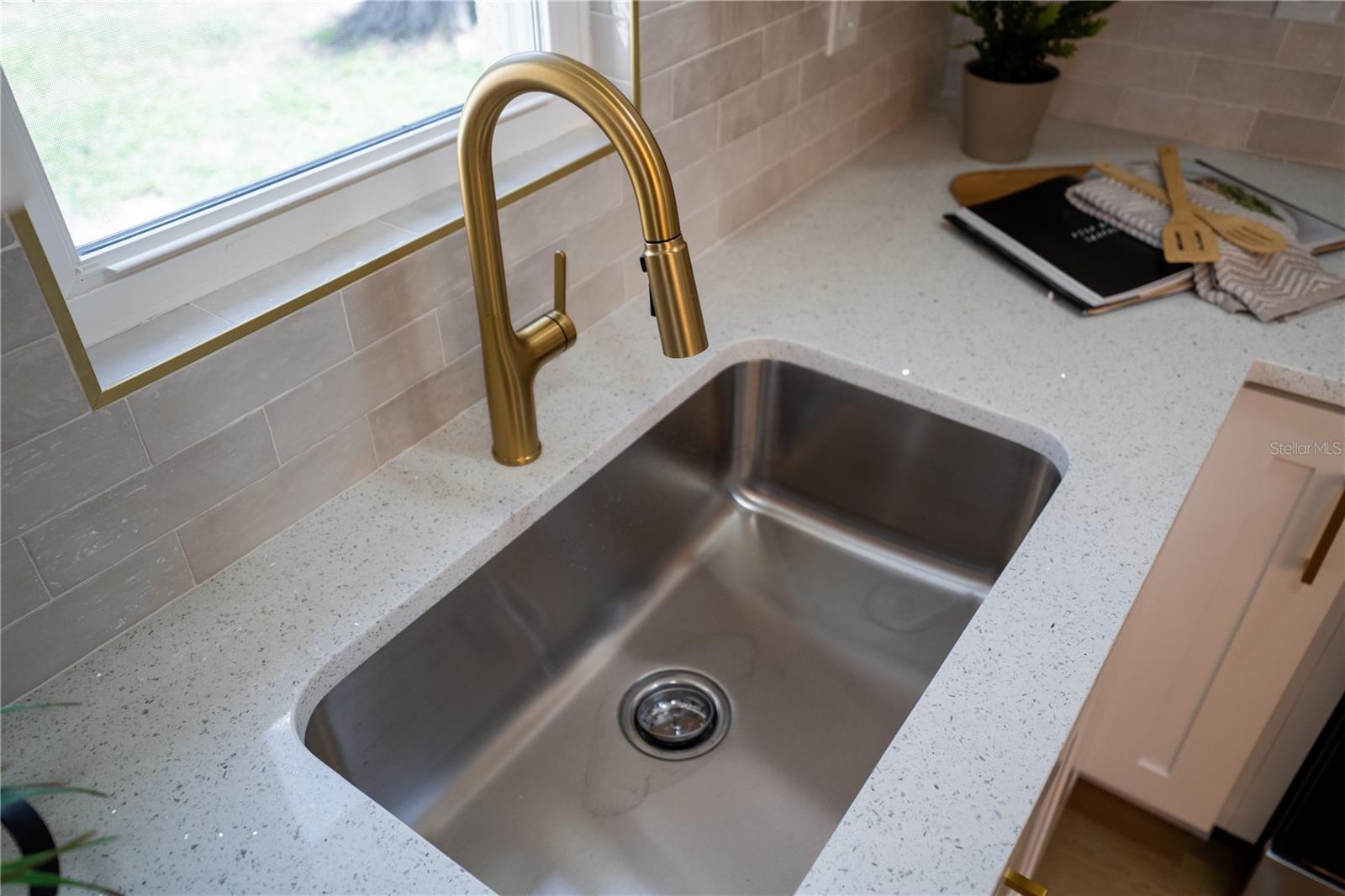 PINELLAS PARK - Residential