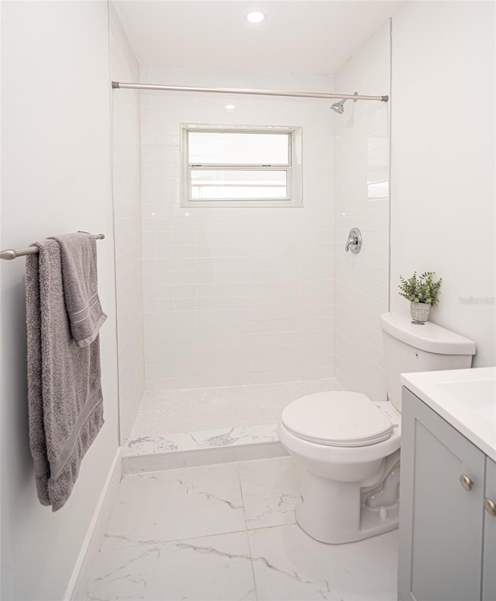 RIVERDALE ESTS SEC 2 - Residential