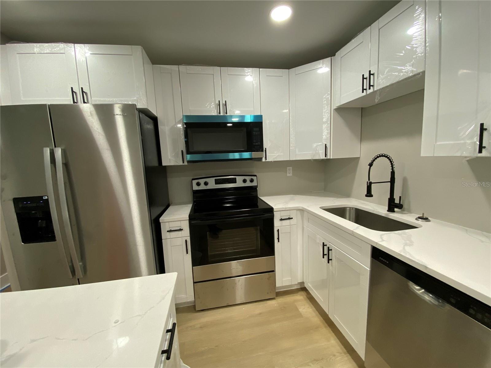 ALTMAN COLBY LAKE SUB - Residential
