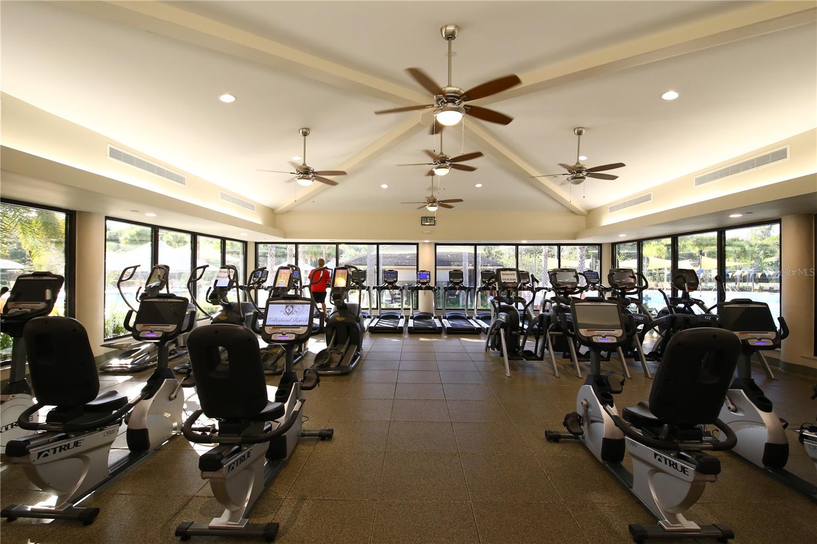 LAKEWOOD RANCH COUNTRY CLUB - Residential