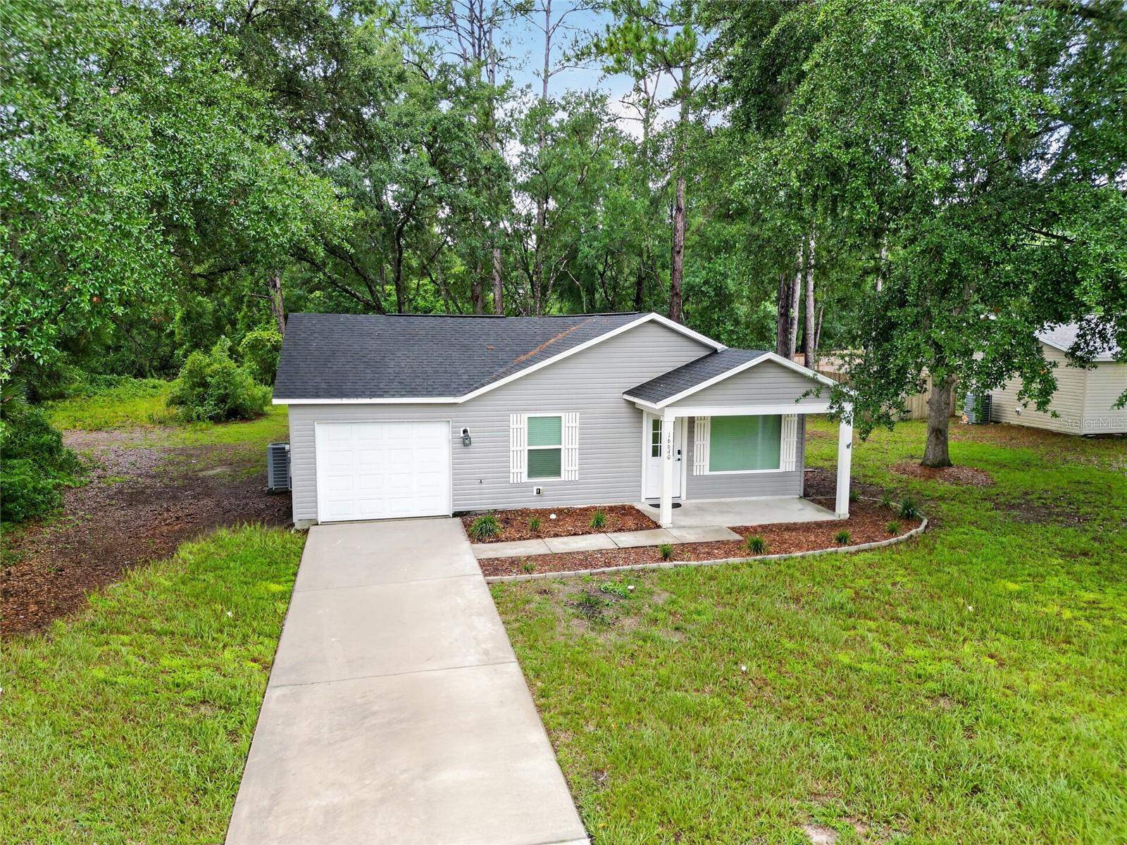 WOODS & LAKES - Residential