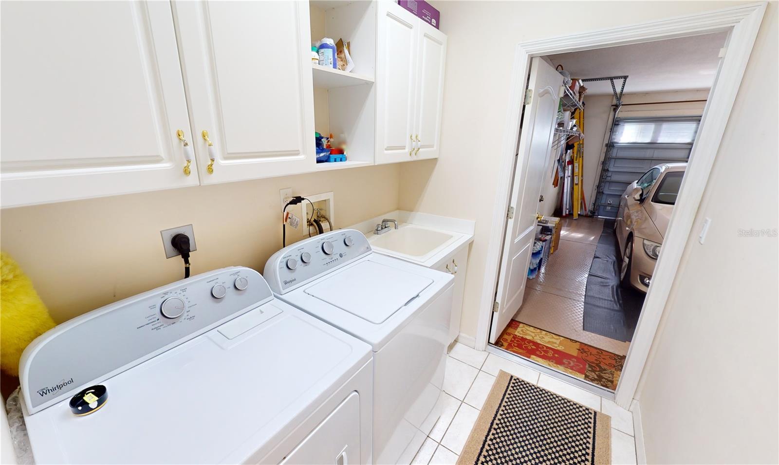 SEMINOLE LAKES - Residential