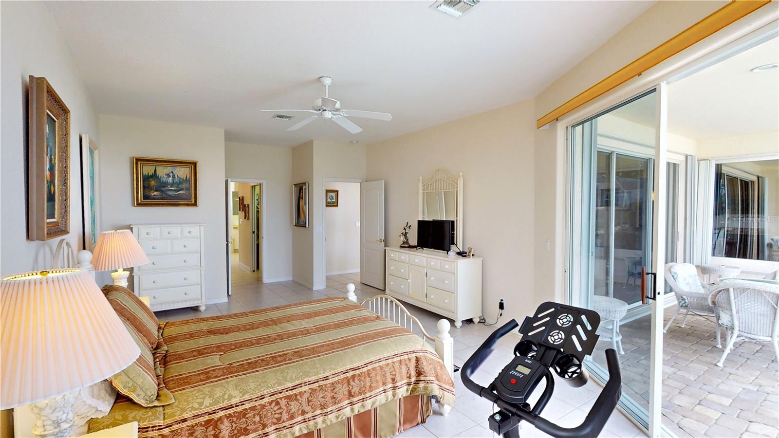 SEMINOLE LAKES - Residential