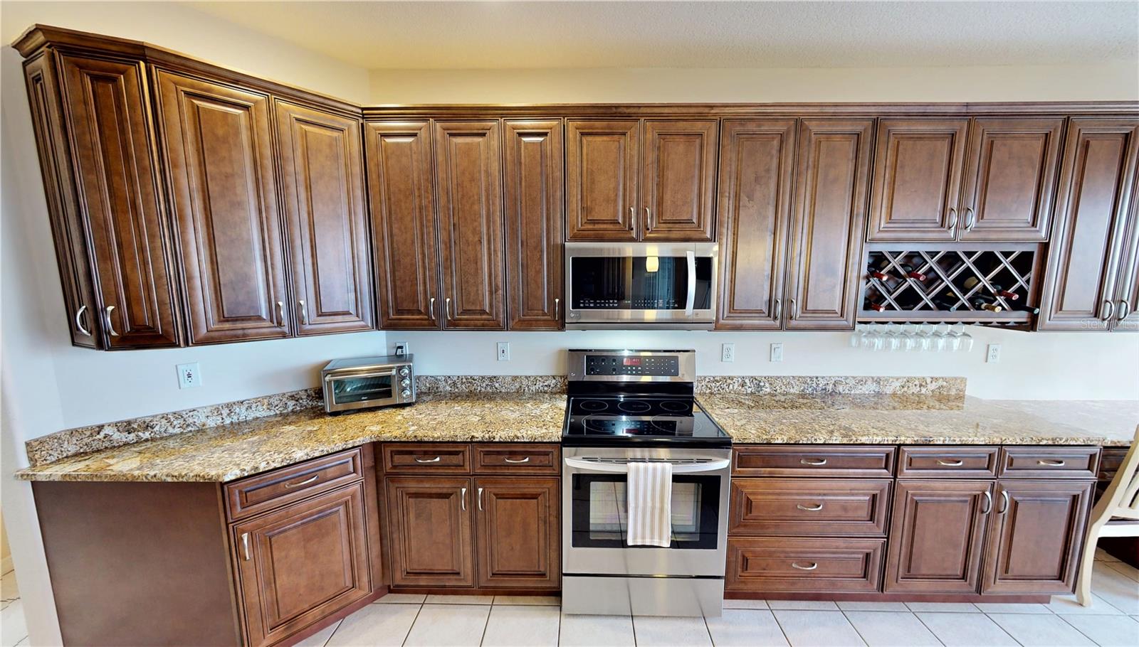 SEMINOLE LAKES - Residential