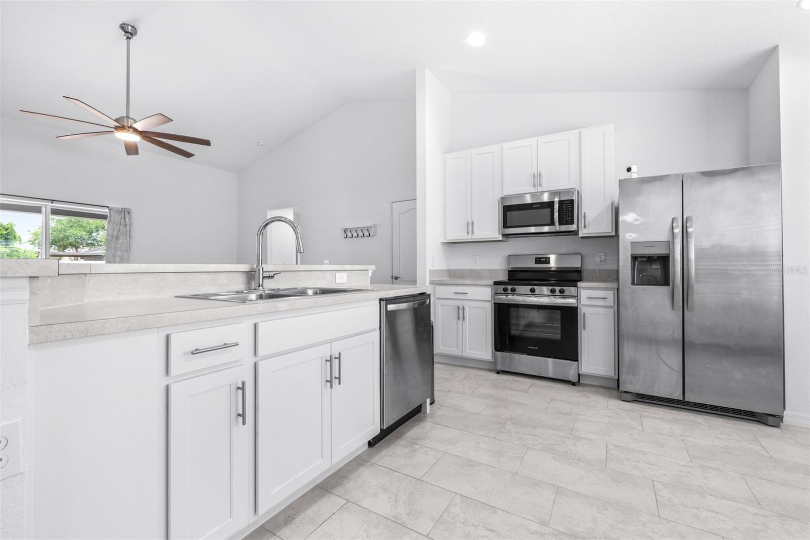 WINDING RIVER COVE - Residential