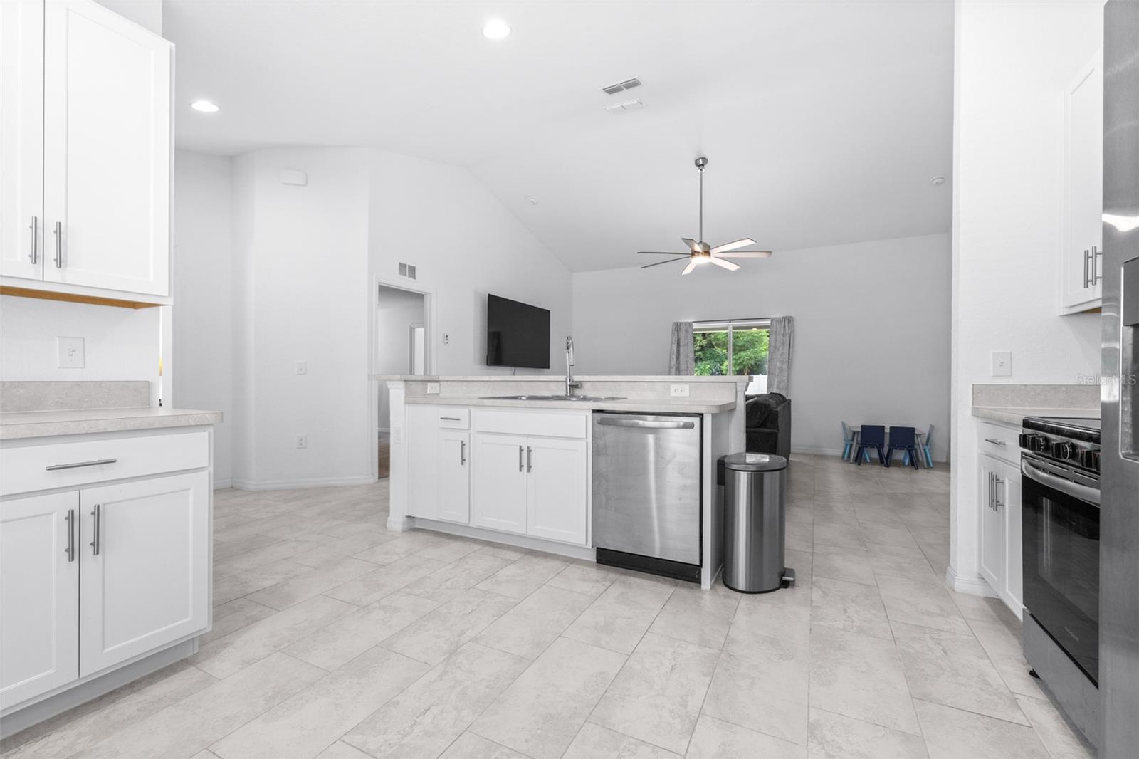 WINDING RIVER COVE - Residential