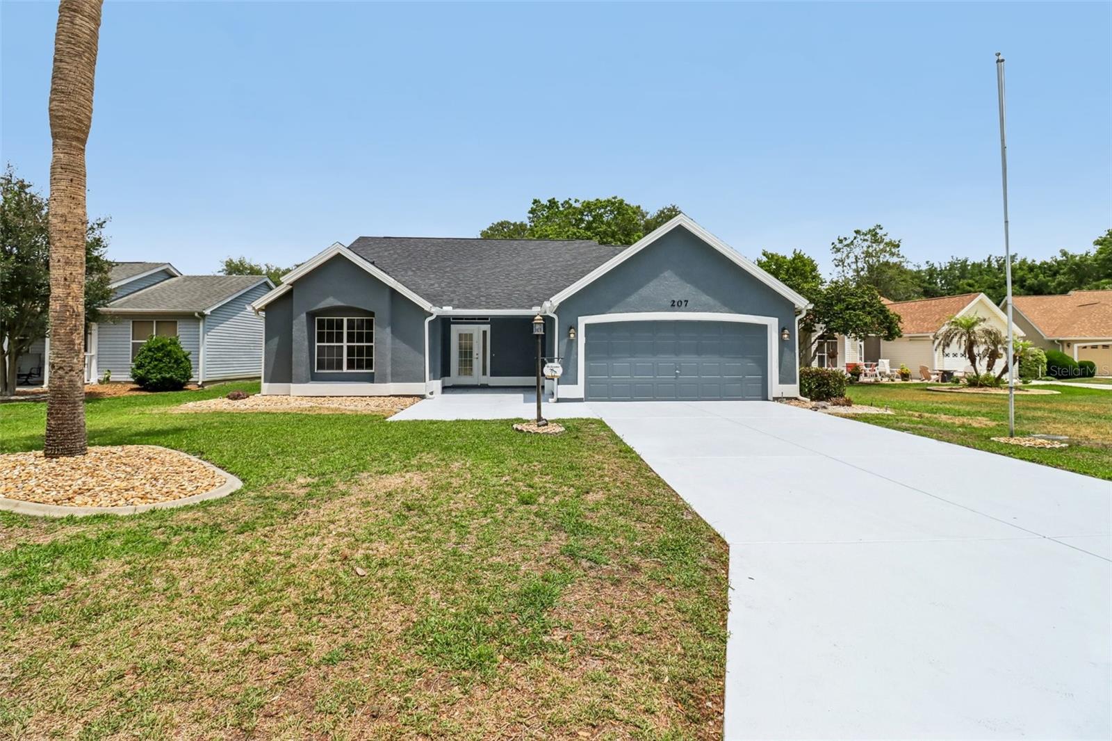 LADY LAKE ORANGE BLOSSOM GARDENS UNIT 19 - Residential
