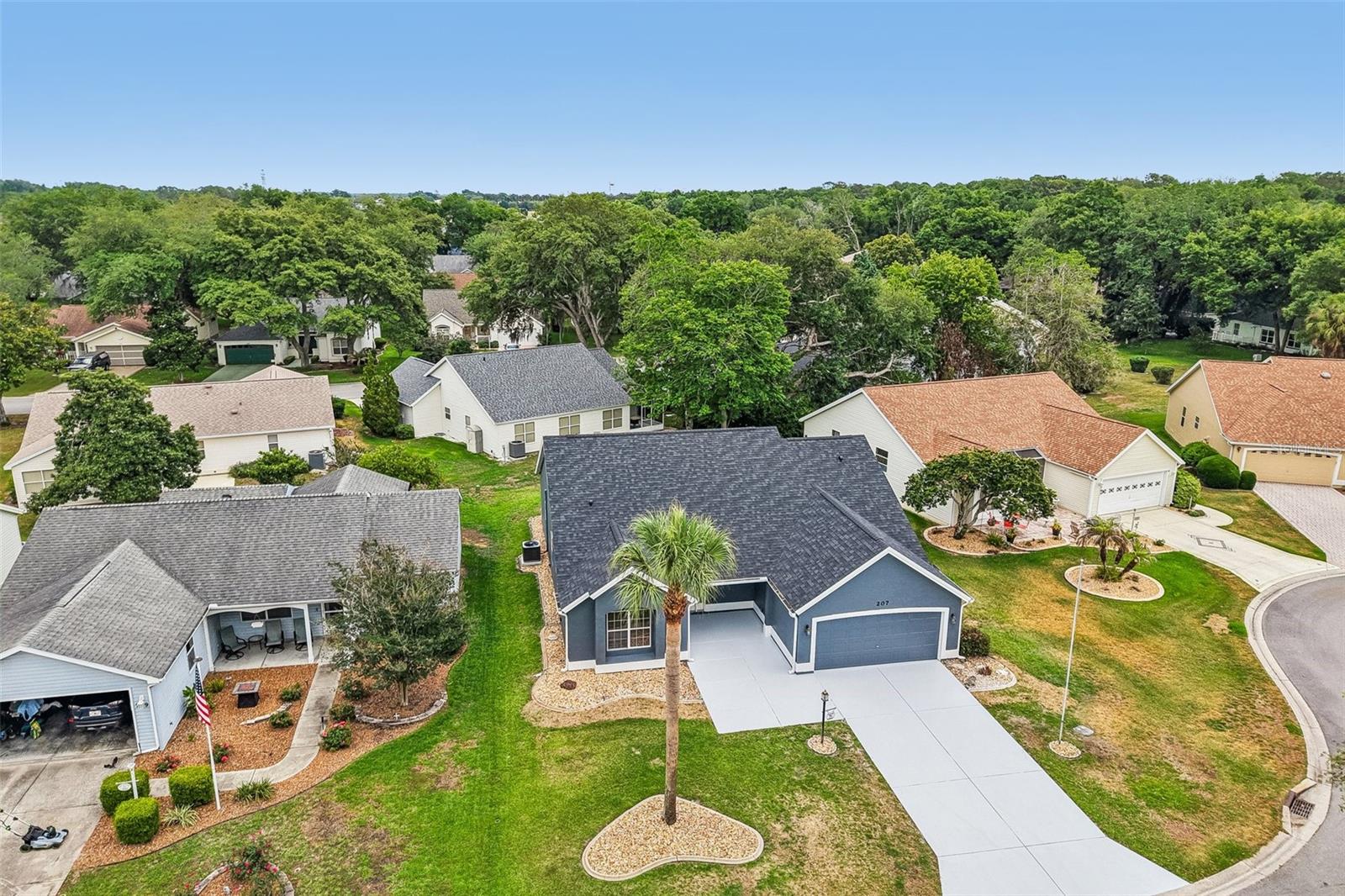 LADY LAKE ORANGE BLOSSOM GARDENS UNIT 19 - Residential