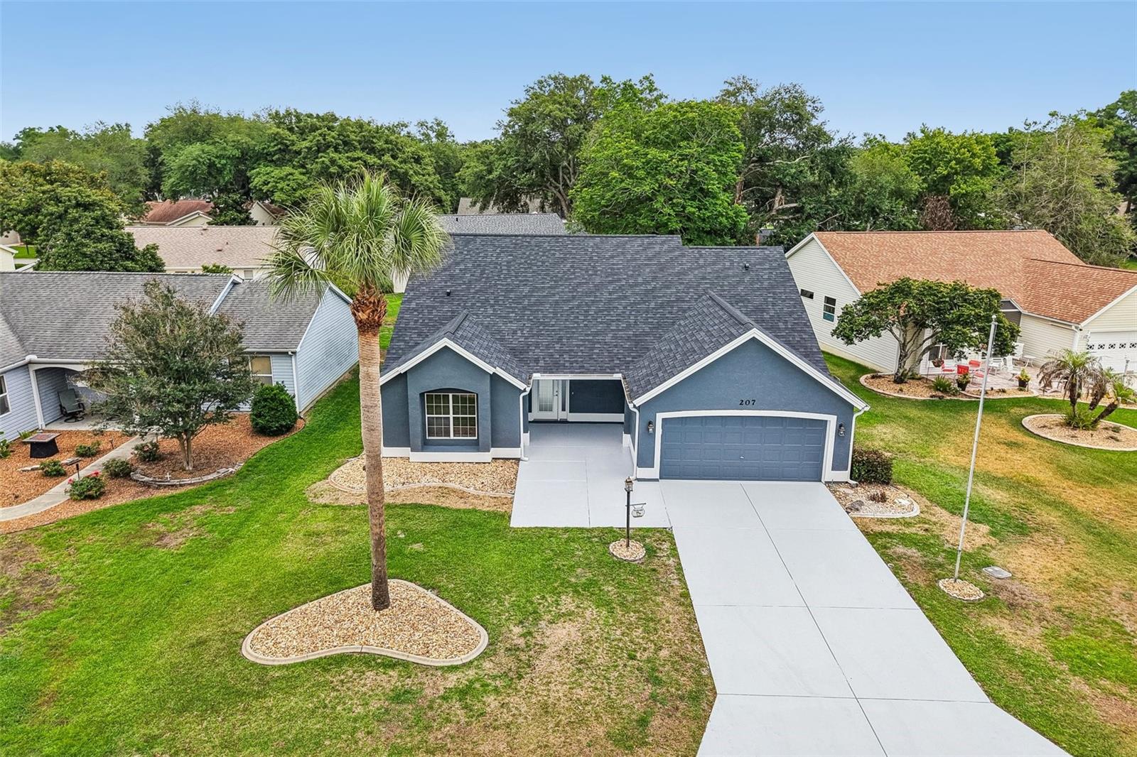 LADY LAKE ORANGE BLOSSOM GARDENS UNIT 19 - Residential