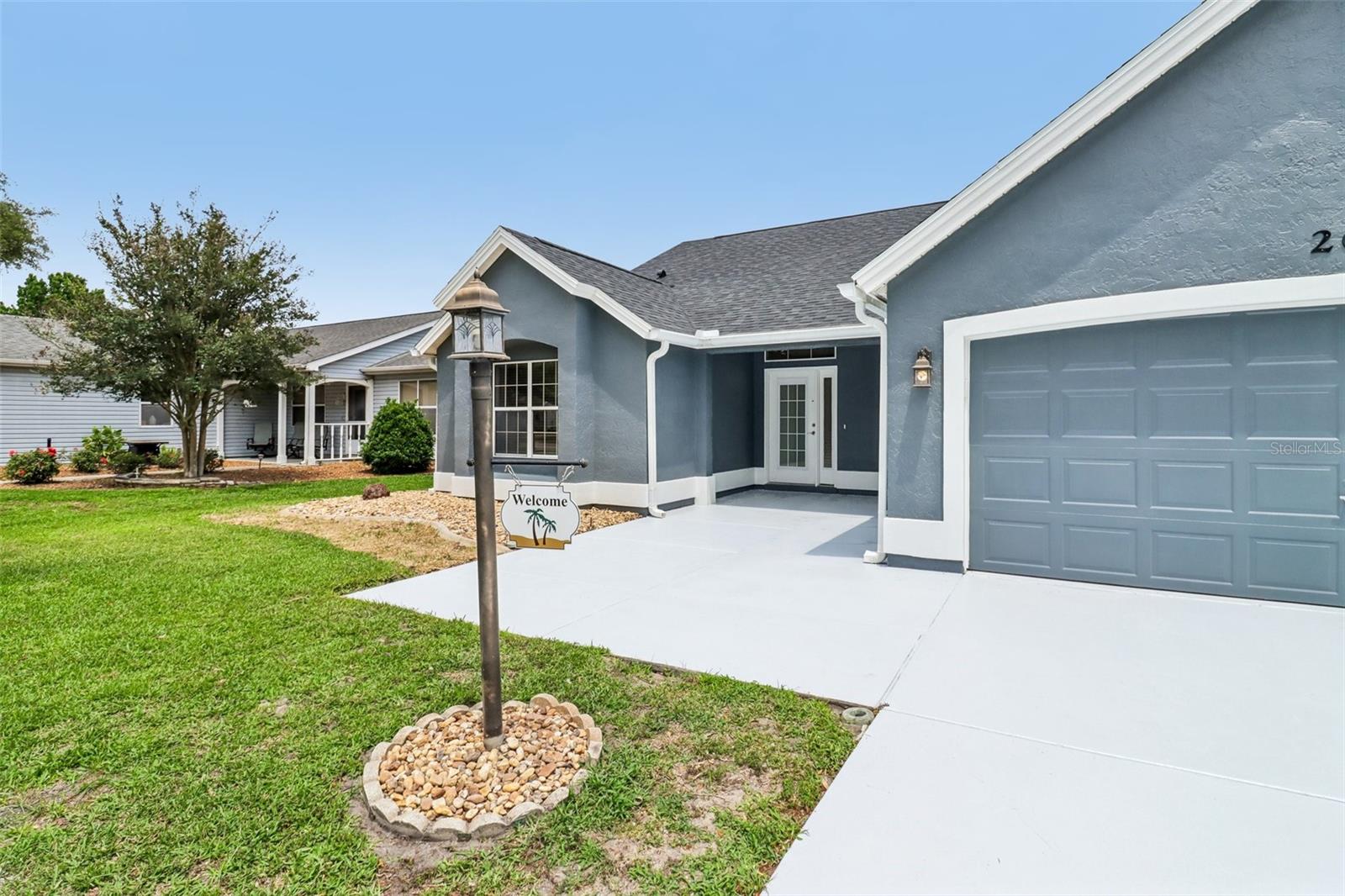 LADY LAKE ORANGE BLOSSOM GARDENS UNIT 19 - Residential