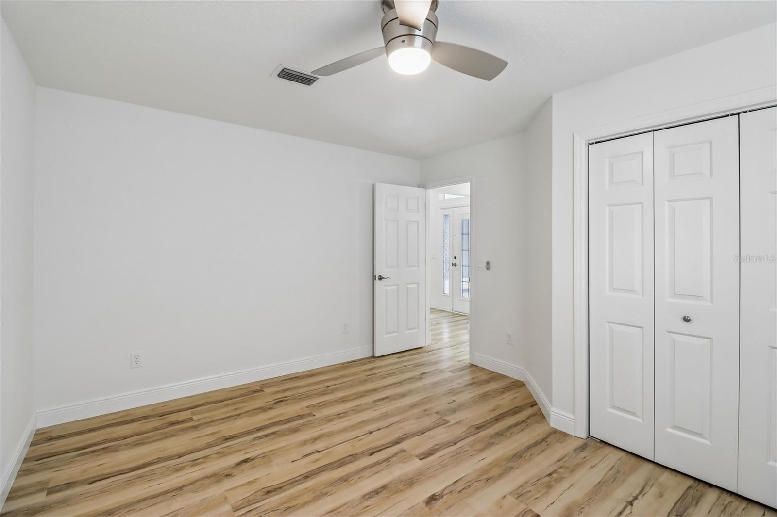 LADY LAKE ORANGE BLOSSOM GARDENS UNIT 19 - Residential