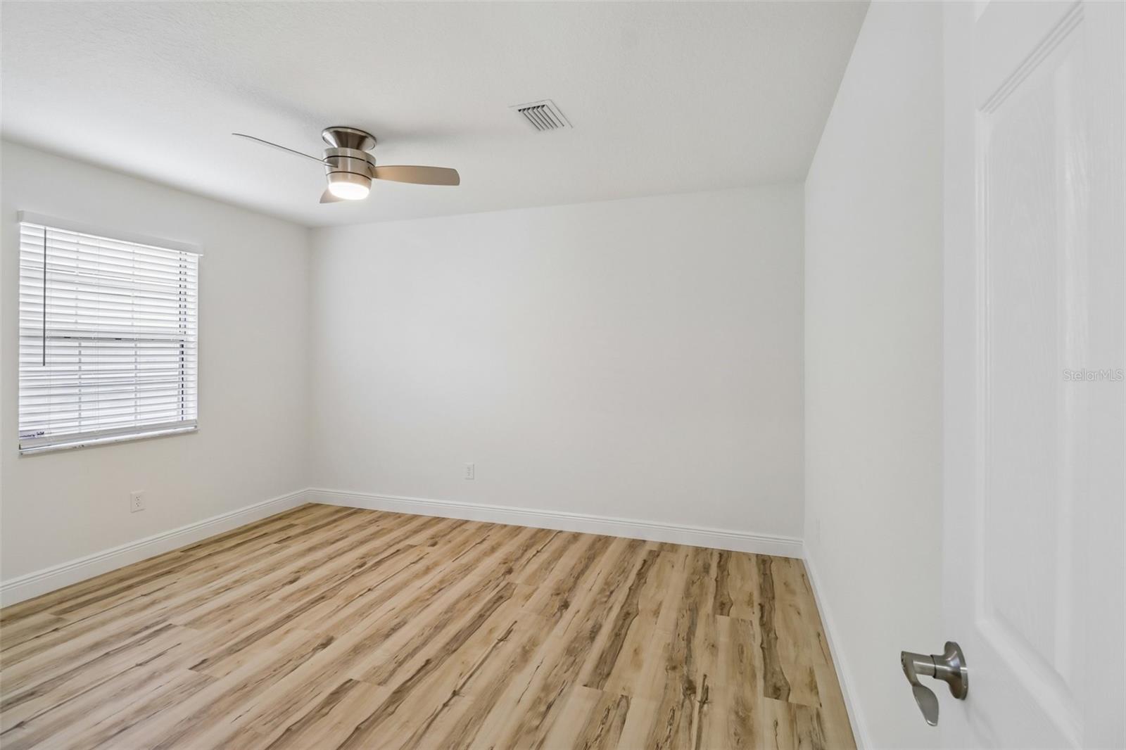 LADY LAKE ORANGE BLOSSOM GARDENS UNIT 19 - Residential