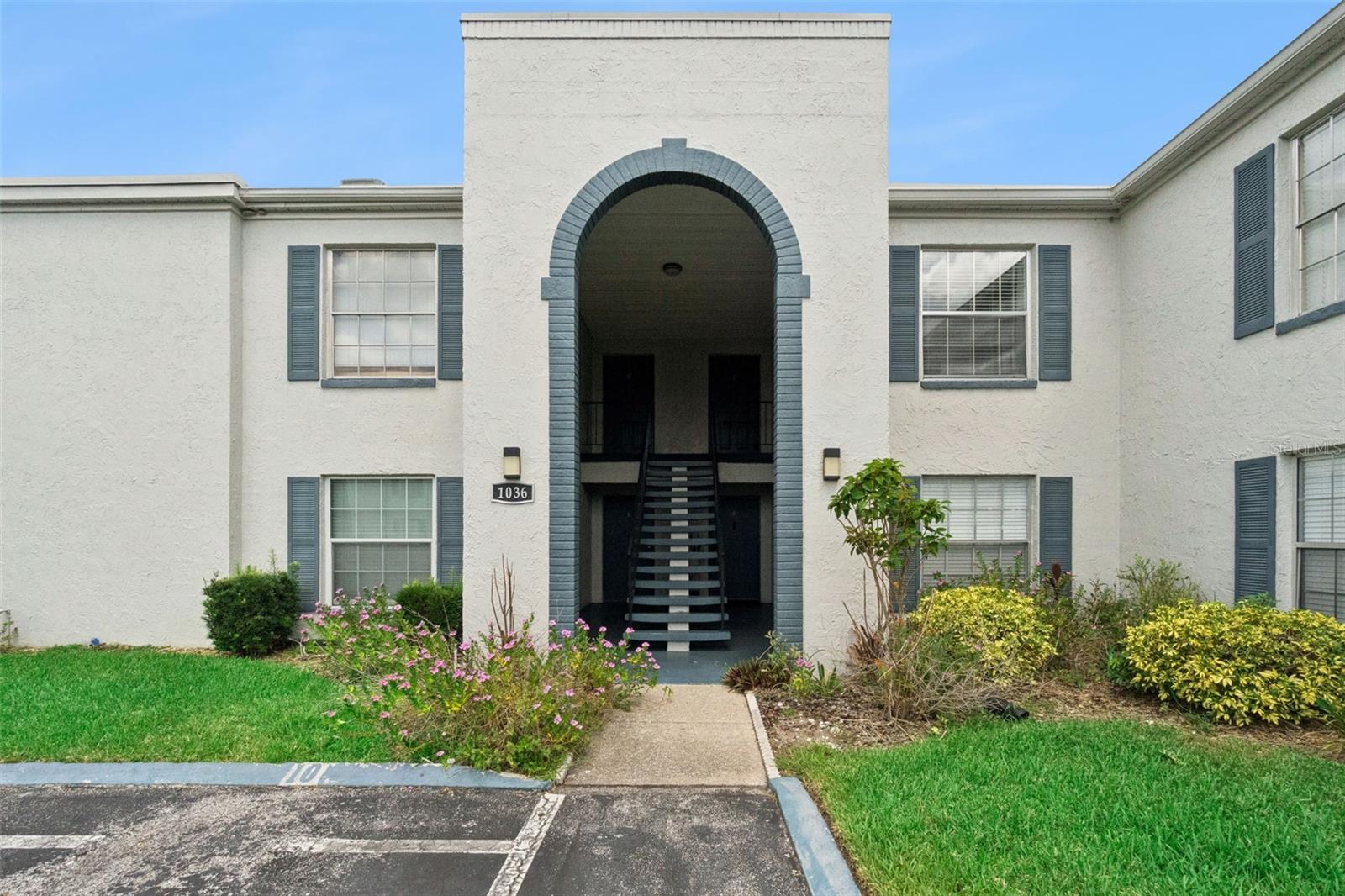 TERRA CONDO - Residential