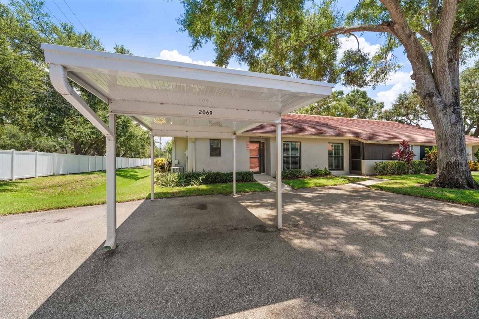 VILLAS OF LAKE ARBOR - Residential