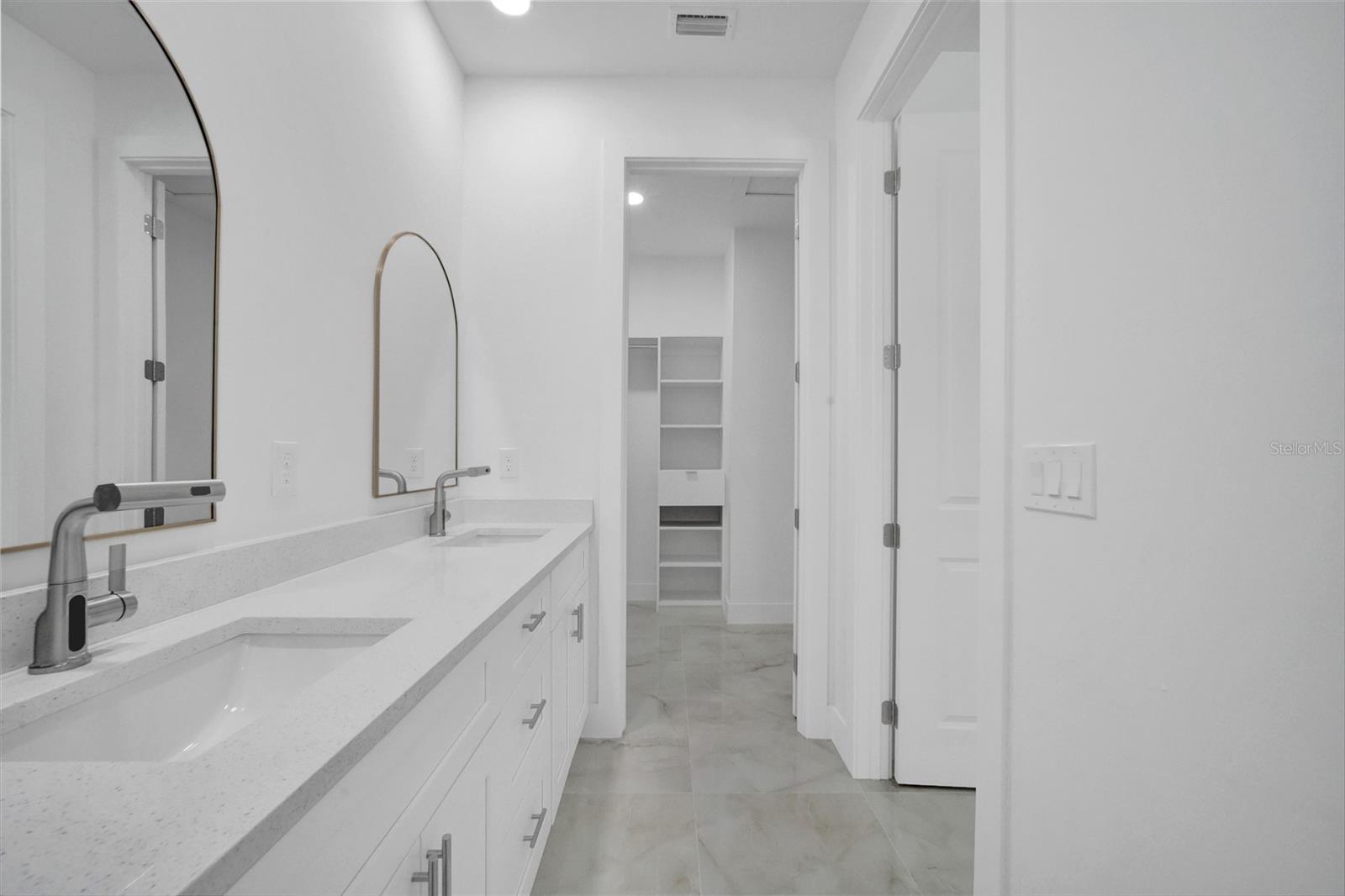 TROP G A - Residential