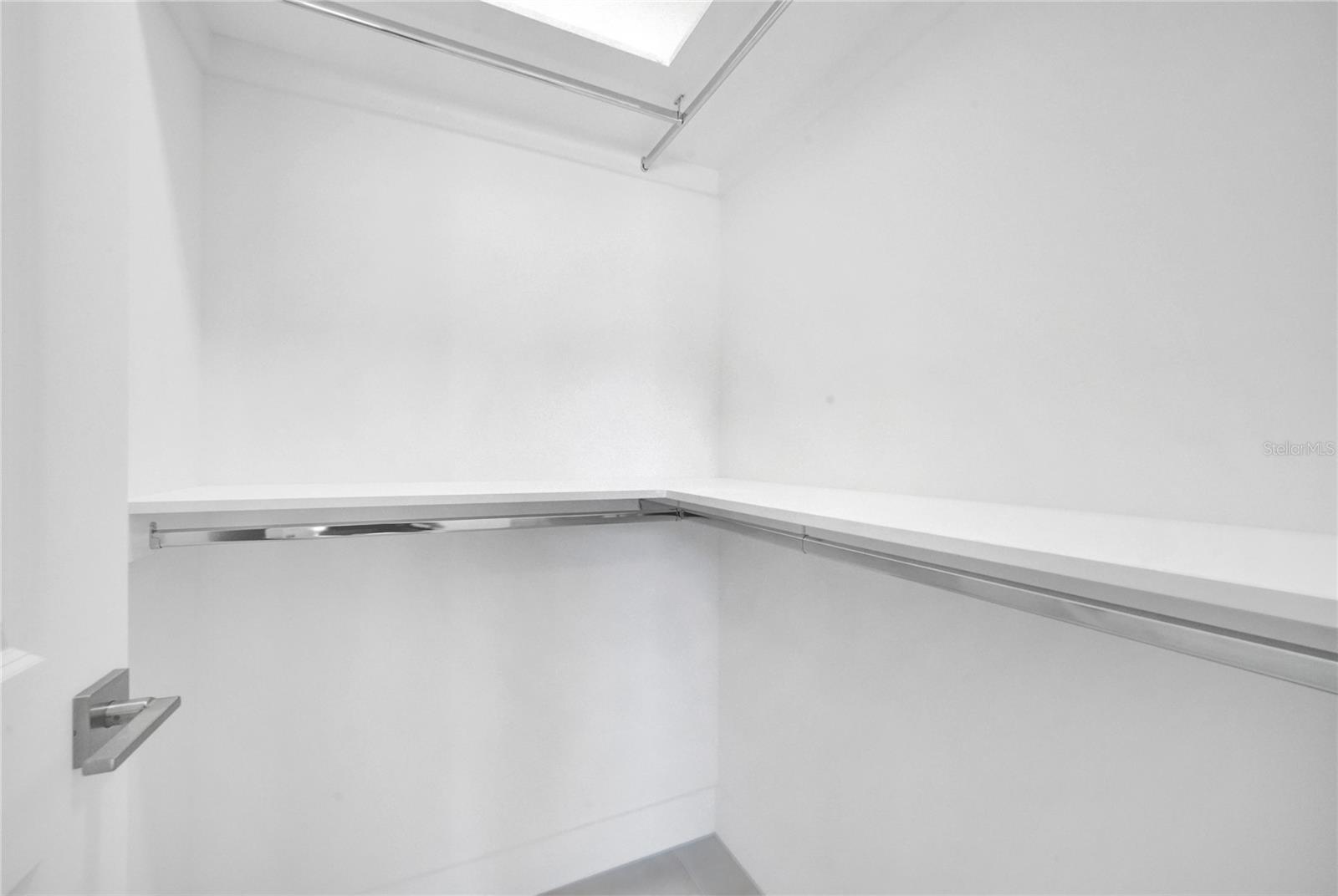 TROP G A - Residential