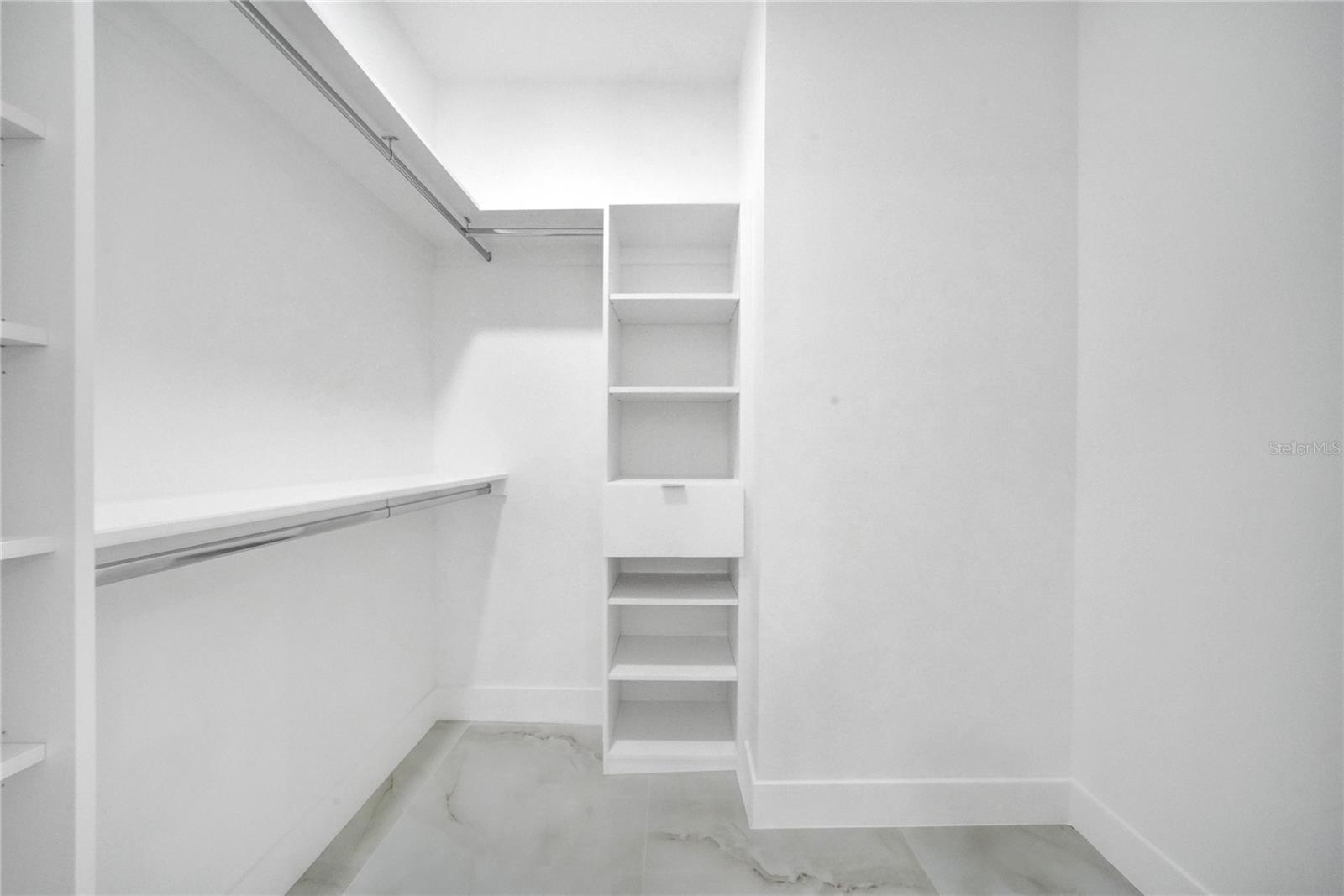 TROP G A - Residential