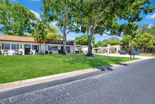 HIGHLAND LAKES MISSION GROVE CONDO - Residential