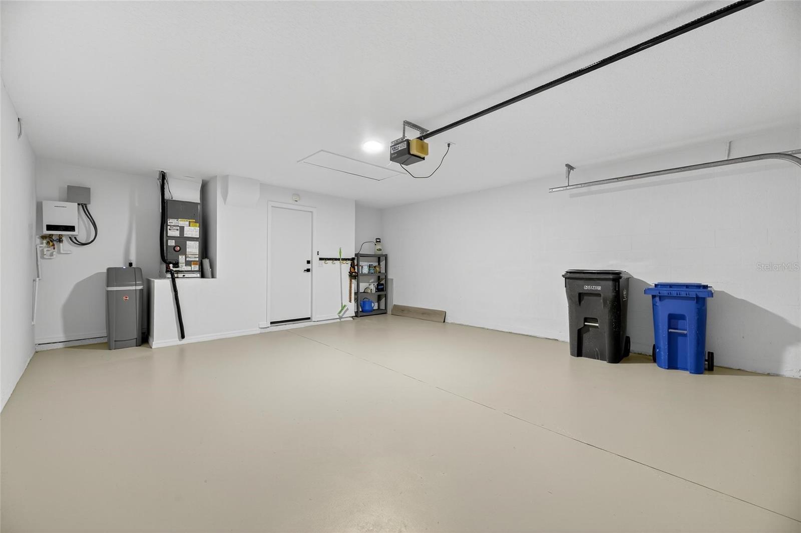 SUN CITY CENTER UNIT 260 - Residential Lease