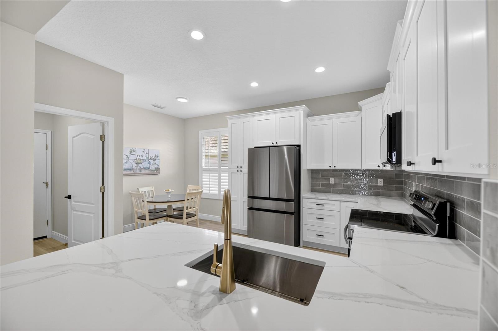 SUN CITY CENTER UNIT 260 - Residential Lease