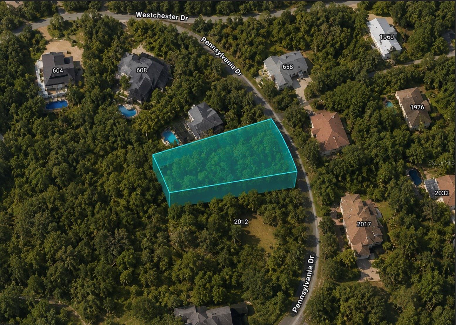COUNTRY CLUB ESTATES - Land