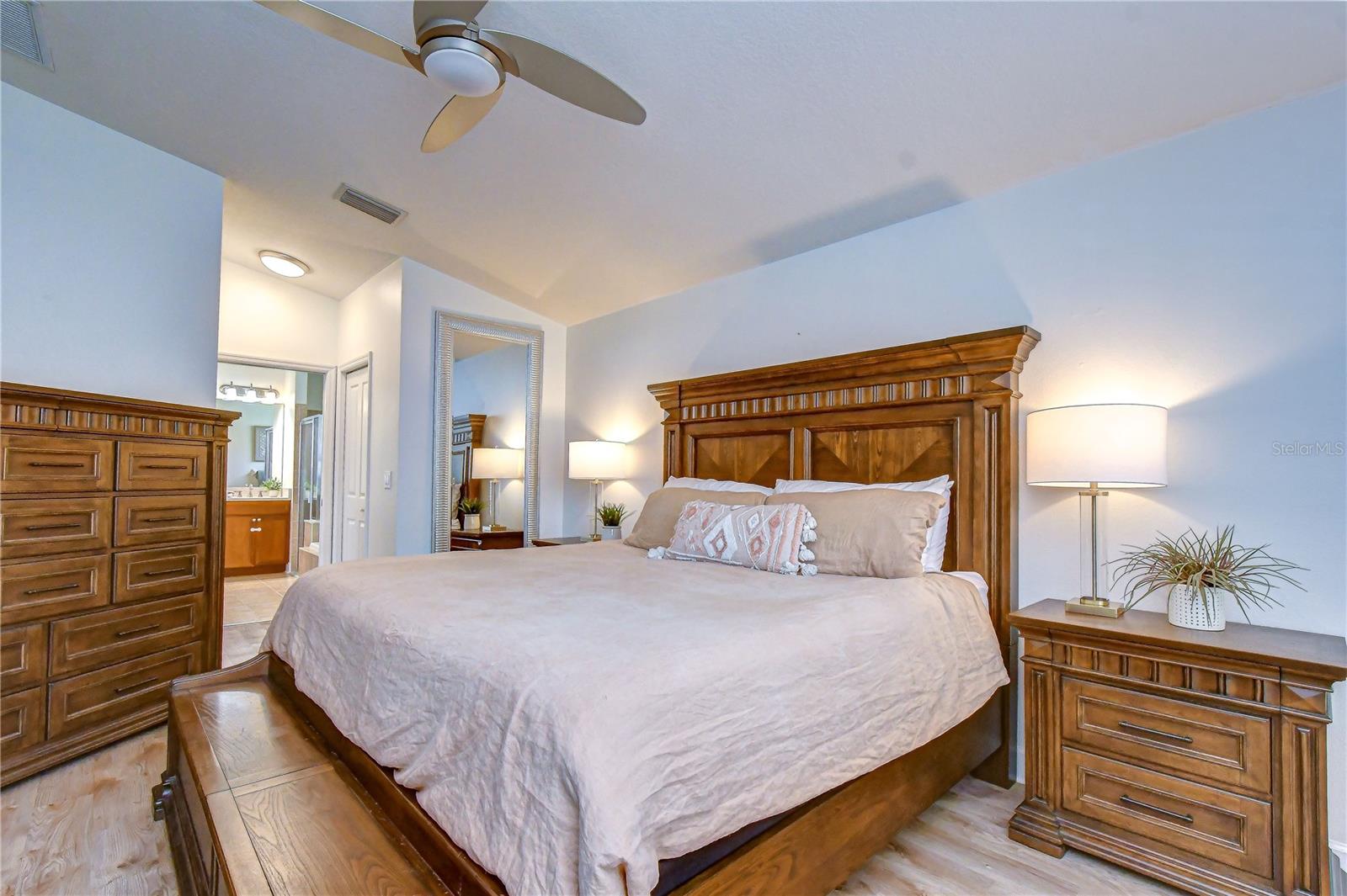BALLANTRAE VILLAGE 6 - Residential