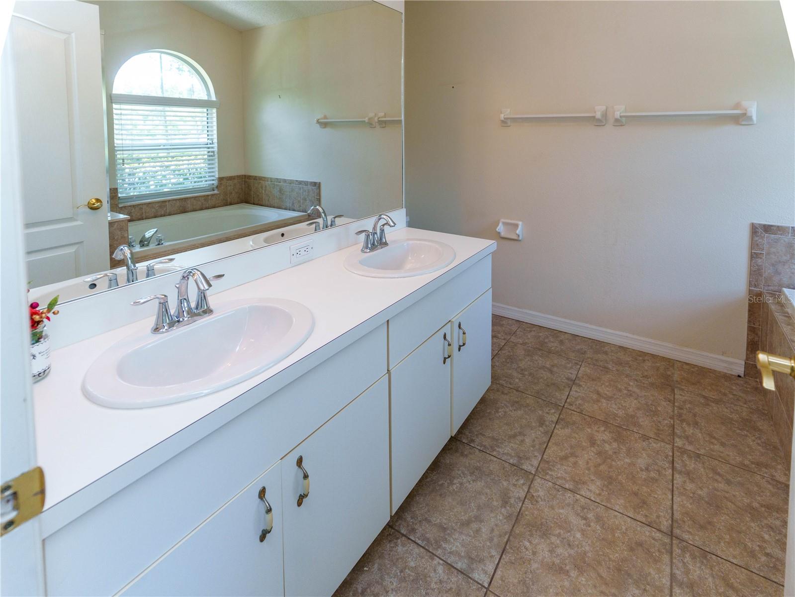 SUMMER LAKES TR 03-05 - Residential