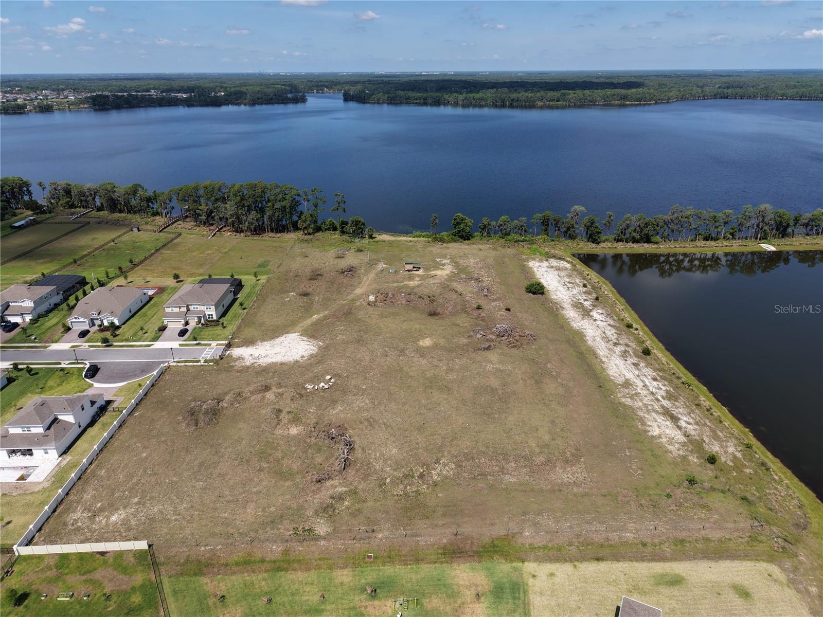 SUNSET PRESERVE - Land
