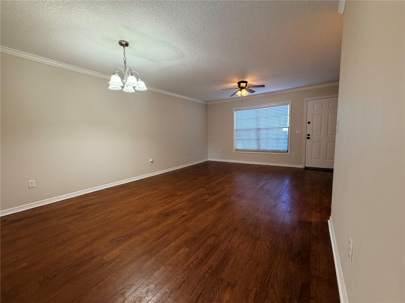 HIDDEN OAKS CONDO PH 11 - Residential Lease