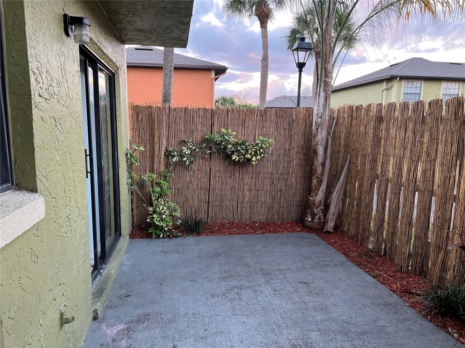 HIDDEN OAKS CONDO PH 11 - Residential Lease
