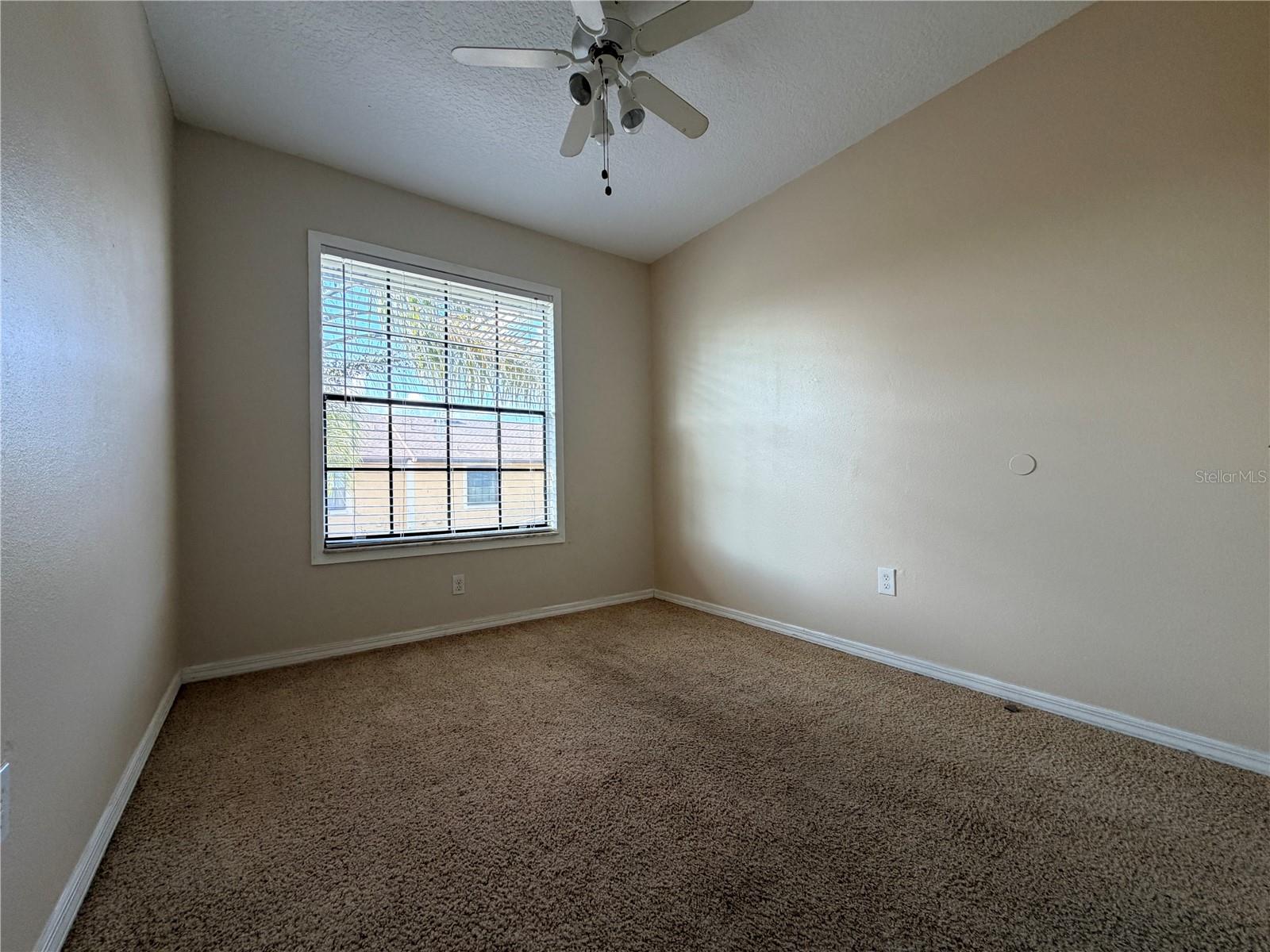 HIDDEN OAKS CONDO PH 11 - Residential Lease