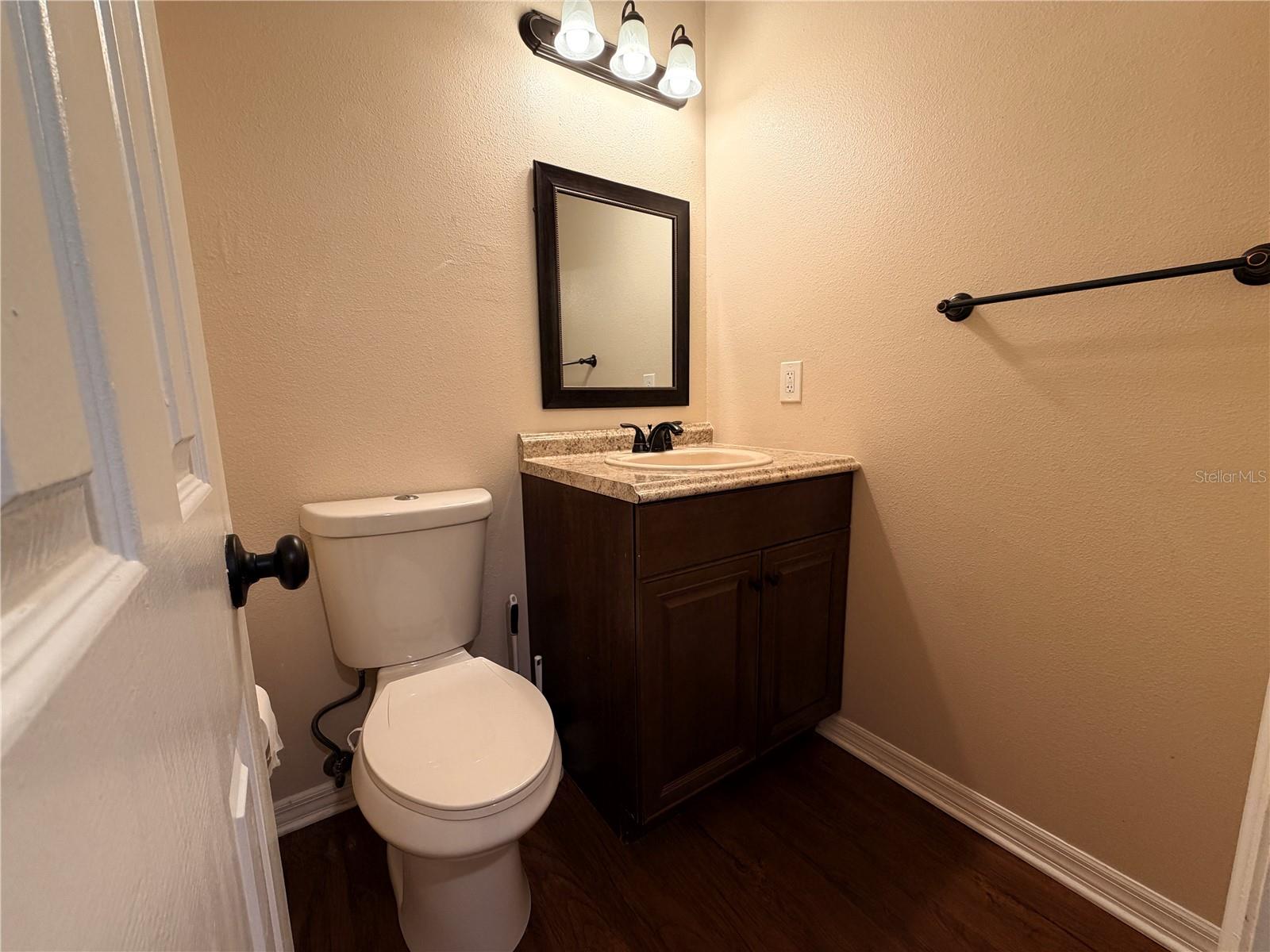 HIDDEN OAKS CONDO PH 11 - Residential Lease