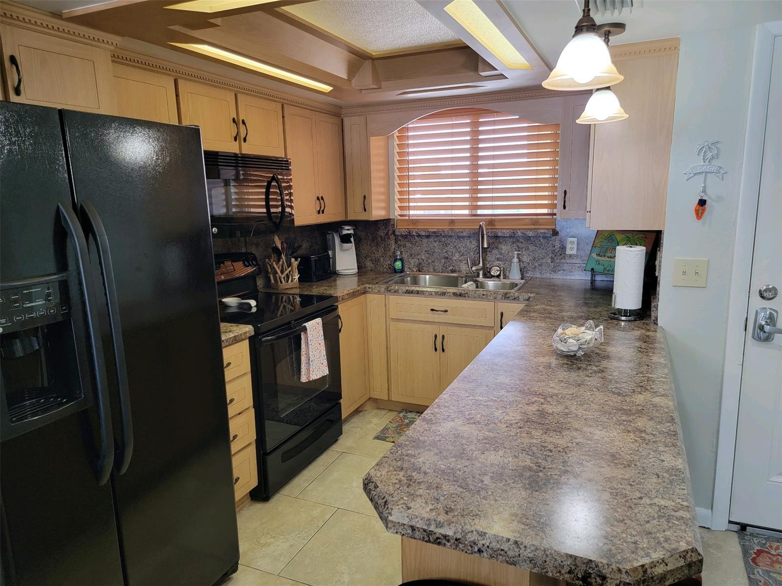 Oceania Plaza Condo - Residential
