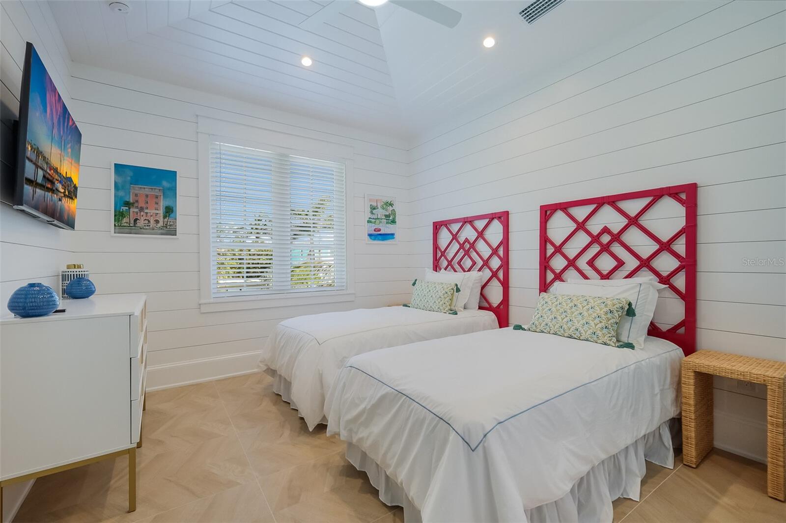 SPORTSMANS HARBOR REV - Residential