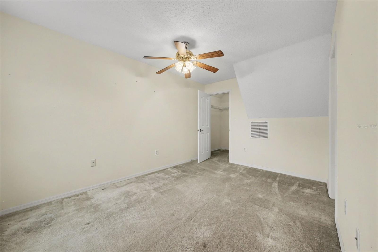 CAPE ORLANDO ESTATES UT 12A - Residential