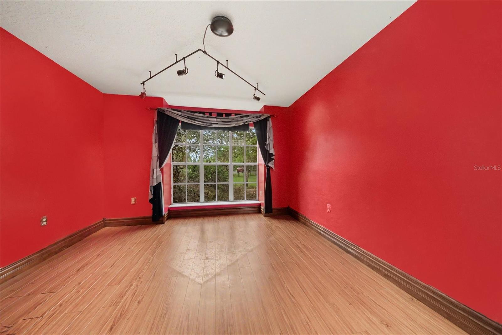 CAPE ORLANDO ESTATES UT 12A - Residential