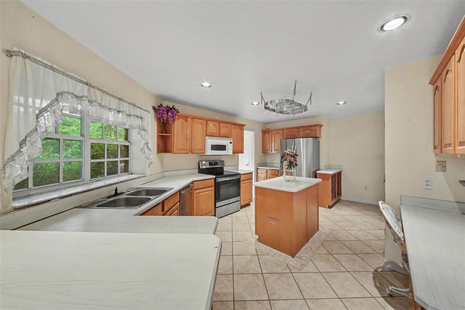 CAPE ORLANDO ESTATES UT 12A - Residential