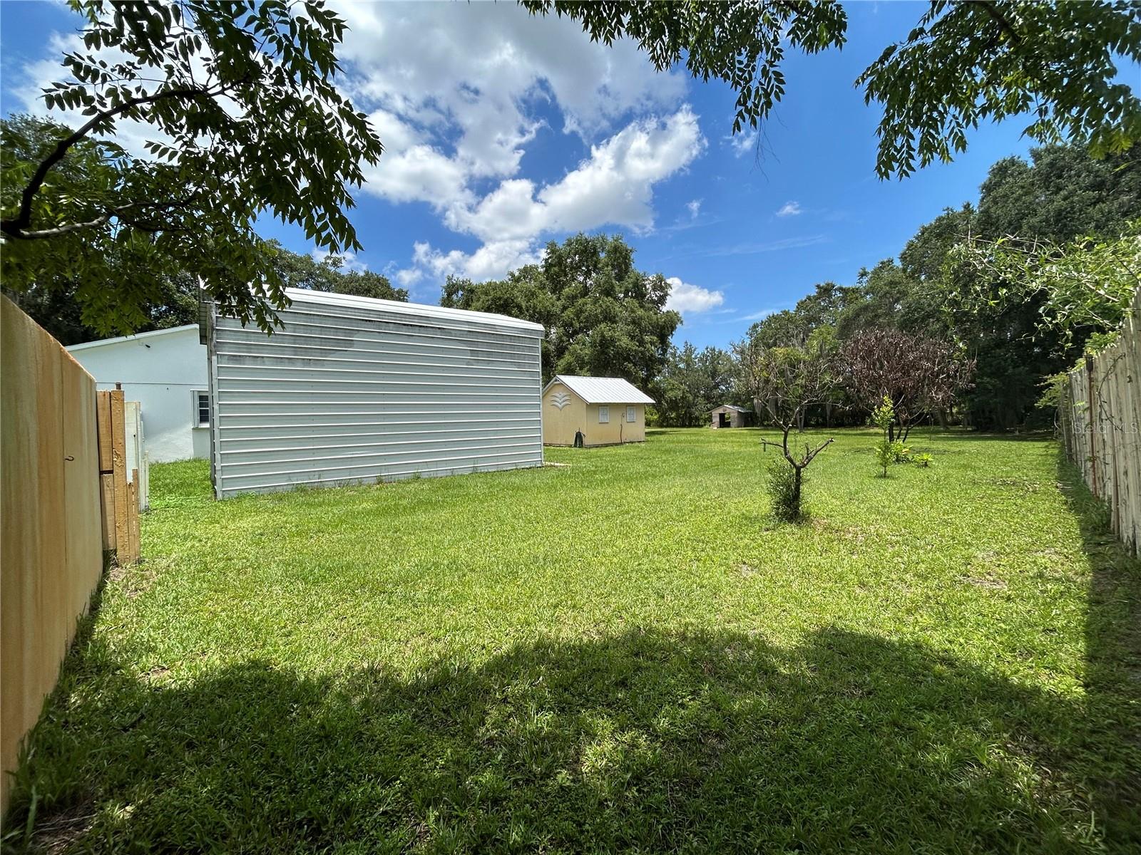ACREAGE - Residential
