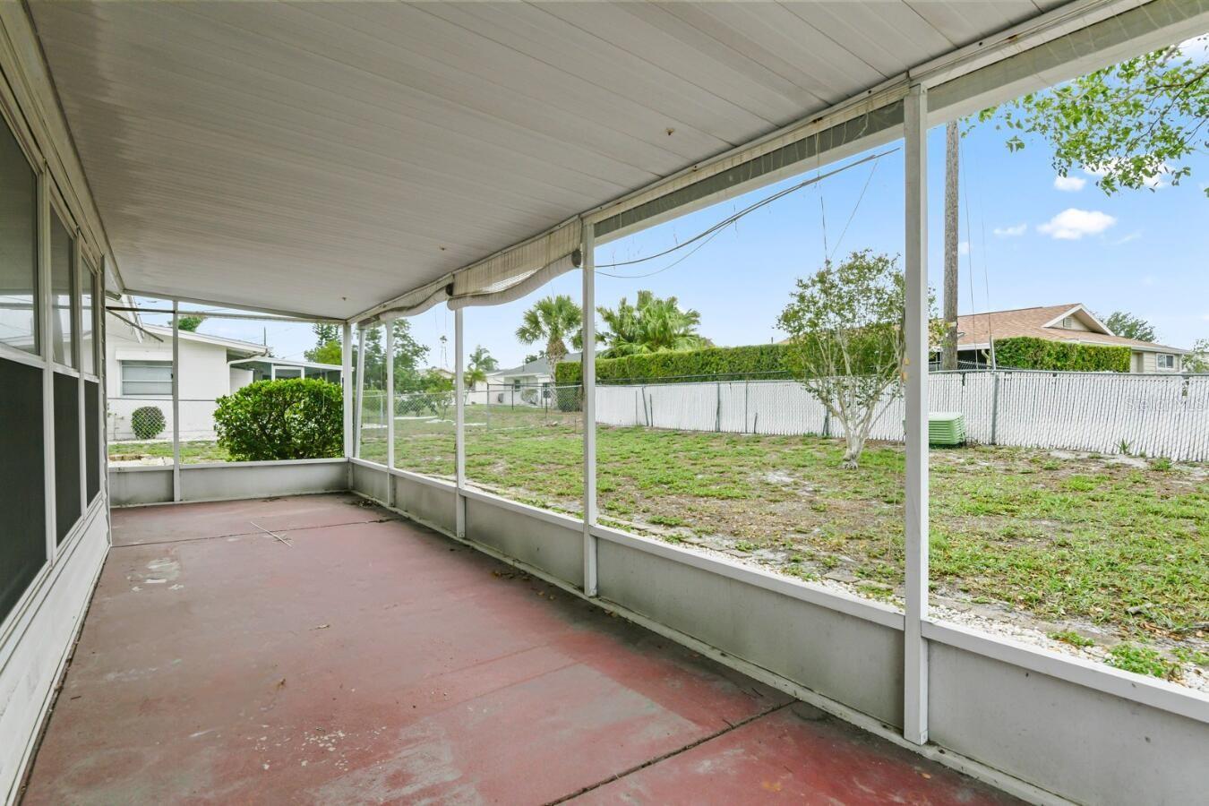 DEL WEBBS SUN CITY FLORIDA UN - Residential